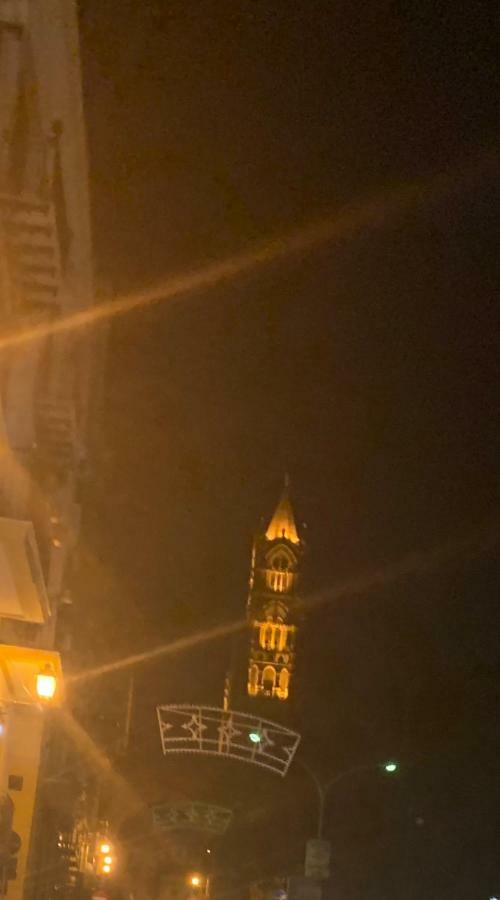 Dietro La Cattedrale Palermo Kültér fotó